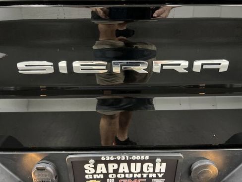Certified 2025 GMC Sierra 1500 SLT AWD/4WD image 32