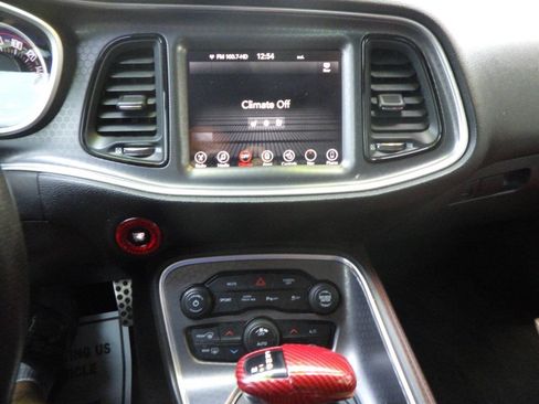 Used 2017 Dodge Challenger GT w/ GT Interior Package AWD/4WD image 20