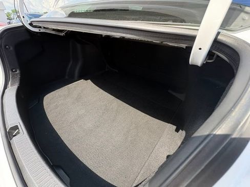 Used 2023 Toyota Corolla LE FWD image 40