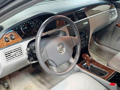Used 2005 Buick LaCrosse CXS w/ Chrome Appearance Package image 11