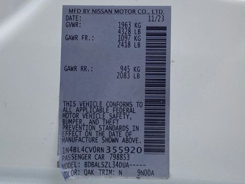 Used 2024 Nissan Altima 2.5 SR image 32