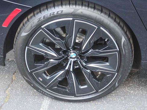 New 2026 BMW 740i RWD image 8