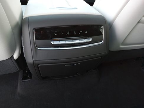 Used 2026 Cadillac Escalade Platinum Sport w/ LPO, ONYX Package image 27