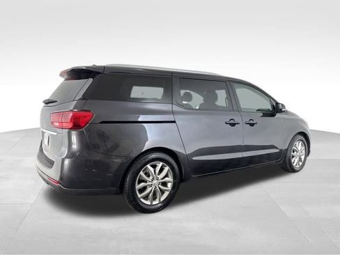 Certified 2020 Kia Sedona EX image 8