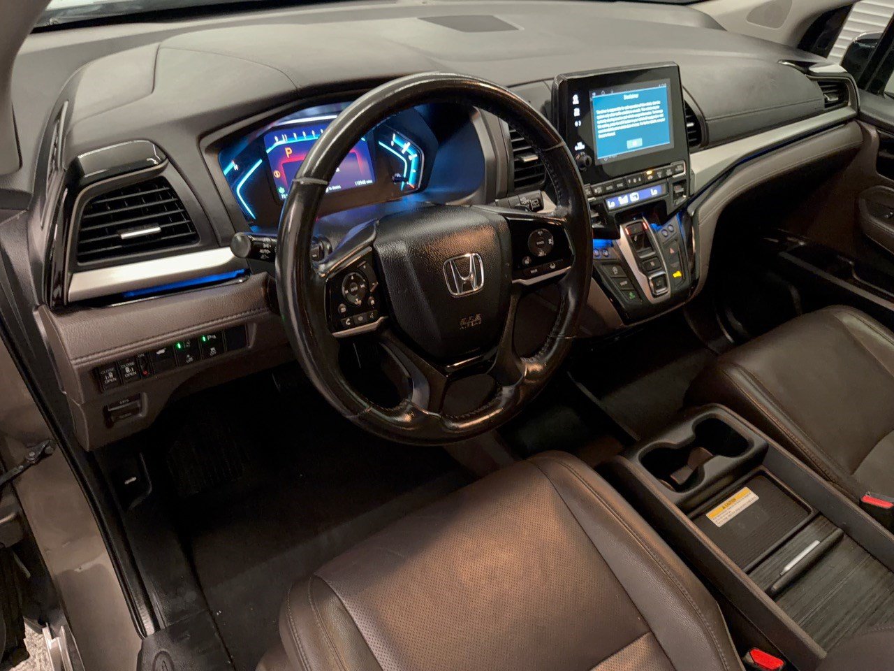 Used 2018 Honda Odyssey Elite image 4