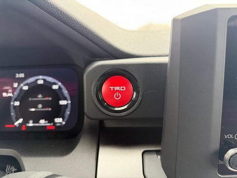 New 2025 Toyota 4Runner TRD Off-Road image 20