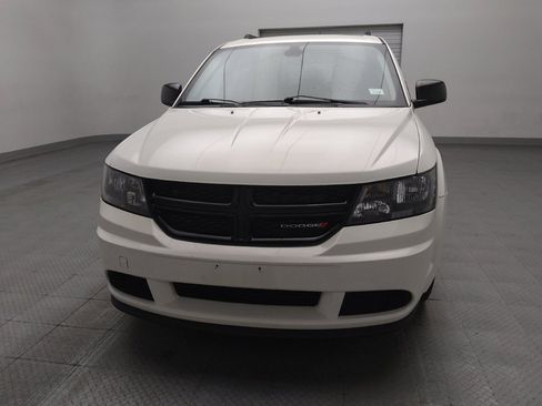 Used 2020 Dodge Journey SE w/ SE Popular Equipment Group FWD image 15