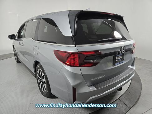 Certified 2026 Honda Odyssey EX-L image 4