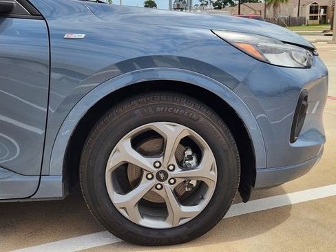 Used 2024 Ford Escape ST-Line w/ Equipment Group 301A FWD image 7