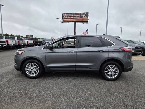 Used 2024 Ford Edge SEL AWD/4WD image 4