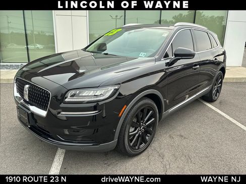 Certified 2023 Lincoln Nautilus Reserve w/ Equipment Group 201A AWD/4WD image 2