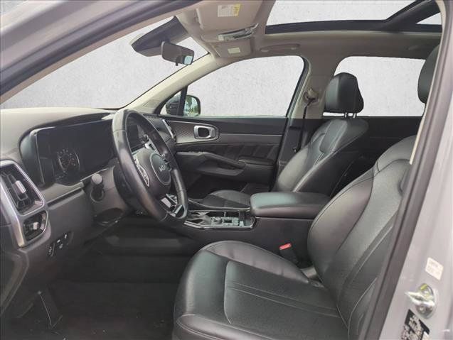 Used 2022 Kia Sorento SX FWD image 17