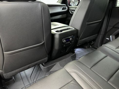 Certified 2022 Chevrolet Tahoe LT w/ LT Signature Package image 22