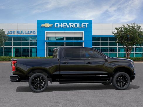 New 2026 Chevrolet Silverado 1500 High Country w/ High Country Premium Package image 5