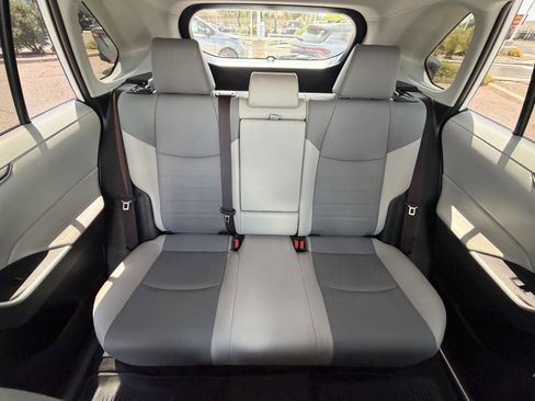 Used 2019 Toyota RAV4 XLE Premium w/ Carpet Mat Package FWD image 30
