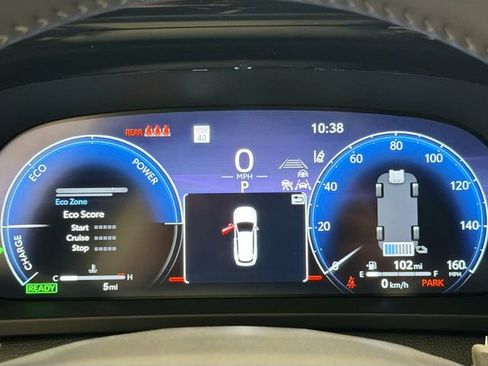 New 2026 Toyota Crown Signia image 10