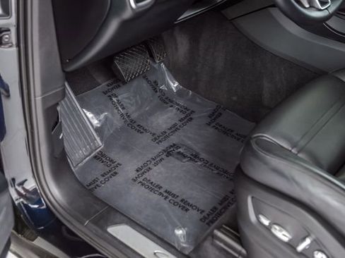 Used 2019 Porsche Cayenne image 40