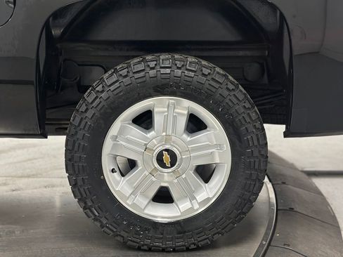 Used 2013 Chevrolet Silverado 1500 LTZ w/ LTZ Plus Package AWD/4WD image 23