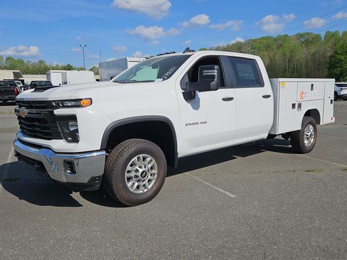 New 2025 Chevrolet Silverado 2500 W/T w/ WT Convenience Package AWD/4WD image 1