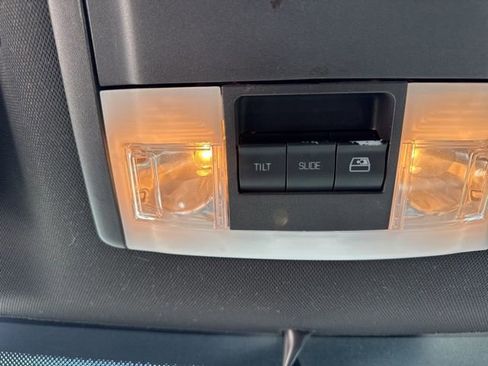 Used 2014 Ford F150 FX4 w/ Equipment Group 402A Luxury AWD/4WD image 22