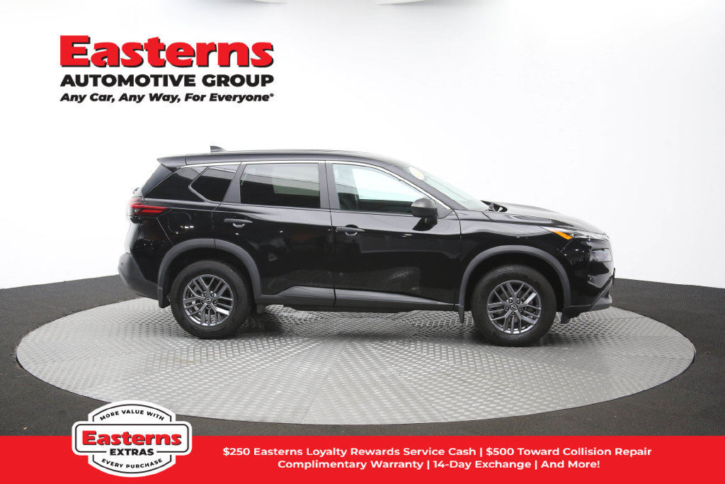 Used 2023 Nissan Rogue S AWD/4WD image 46