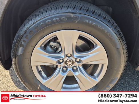 Certified 2023 Toyota RAV4 XLE w/ Convenience Package AWD/4WD image 9