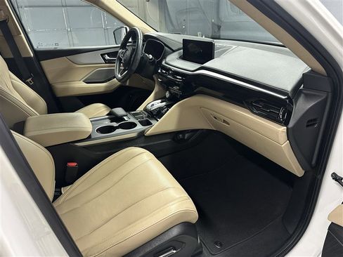 Used 2023 Acura MDX SH-AWD w/ Technology Package image 7