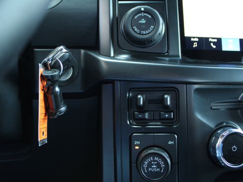 Used 2024 Ford F150 XLT w/ Tow/Haul Package image 22