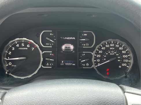 Used 2020 Toyota Tundra SR5 w/ SR5 Upgrade Package RWD image 27