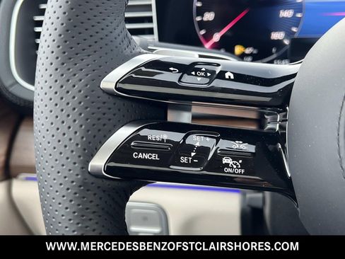 New 2026 Mercedes-Benz GLS 450 4MATIC image 33