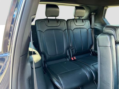 Used 2024 Jeep Grand Cherokee L Limited w/ Luxury Tech Group II image 27