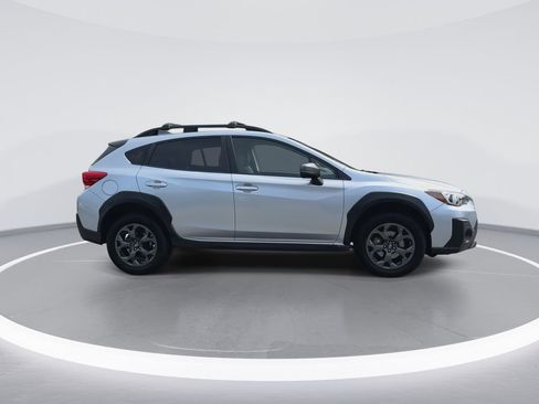 Used 2022 Subaru Crosstrek 2.5i Sport w/ Moonroof Package image 9
