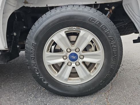 Used 2020 Ford F150 XLT w/ Trailer Tow Package image 11