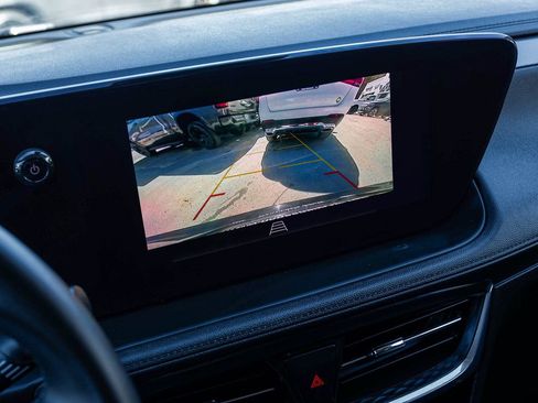 Used 2024 Buick Encore GX Sport Touring image 20