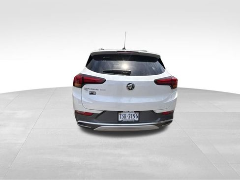 Used 2022 Buick Encore GX Essence w/ Experience Buick Package AWD/4WD image 5
