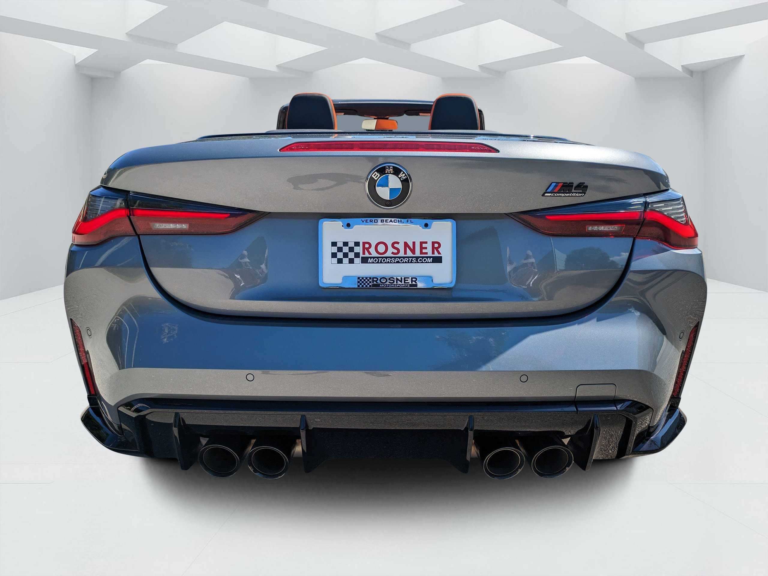 Used 2022 BMW M4 xDrive Competition w/ Executive Package AWD/4WD image 4