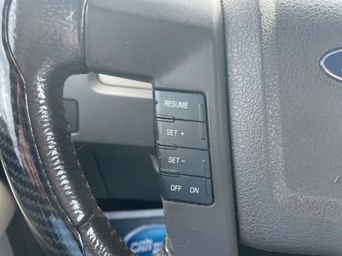 Used 2010 Ford F150 XLT image 17