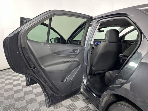 Used 2022 Chevrolet Equinox LT AWD/4WD image 37