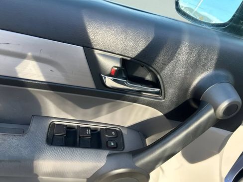Used 2010 Honda CR-V EX image 18