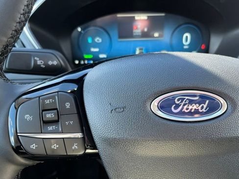 New 2026 Ford Escape SE w/ PHEV Premium Package image 24