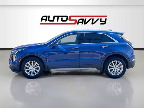 Used 2022 Cadillac XT4 Premium Luxury w/ Safety Alert Package FWD image 4