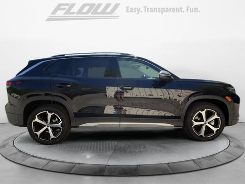 New 2026 Volkswagen Tiguan SE AWD/4WD image 8