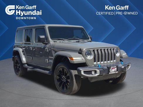 Used 2023 Jeep Wrangler Unlimited Sahara w/ Cold Weather Group AWD/4WD image 1