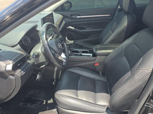 Used 2023 Nissan Altima 2.5 SL FWD image 8