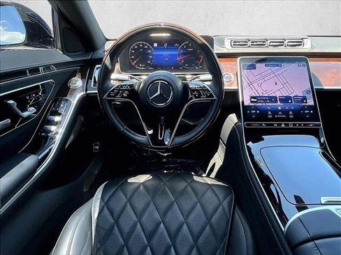 Certified 2024 Mercedes-Benz S 580 4MATIC Sedan image 7