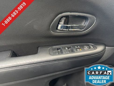 Used 2018 Honda HR-V EX image 26
