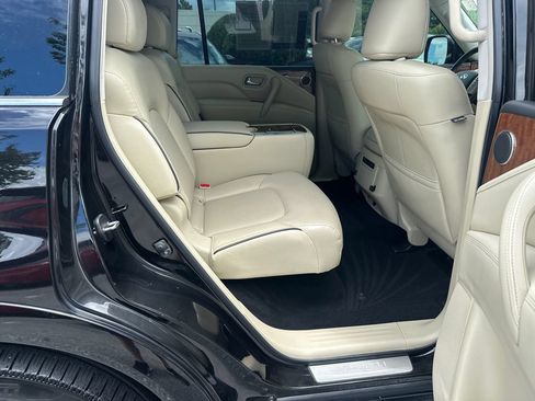 Used 2019 INFINITI QX80 Luxe w/ 22" Wheel Package RWD image 15