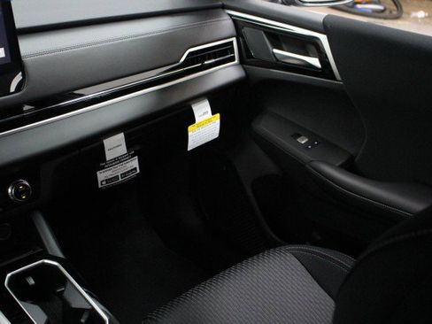 New 2026 Mitsubishi Outlander ES image 22