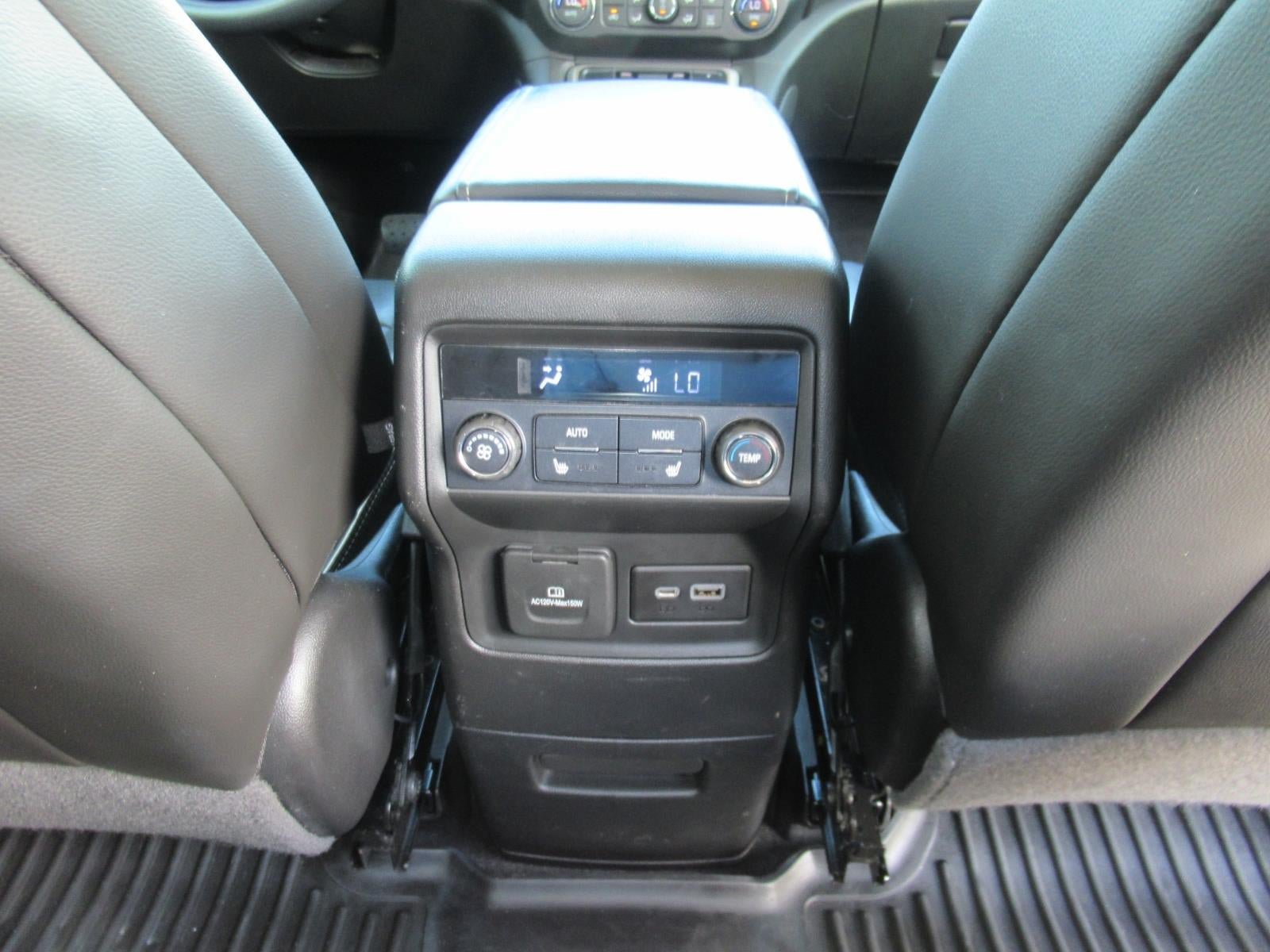 Used 2020 GMC Acadia Denali w/ Technology Package FWD image 36