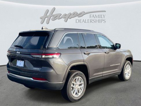 New 2026 Jeep Grand Cherokee Laredo RWD image 4